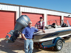 Al & Beth pick up their new Ranger Glitter Sled - Walleye Machine