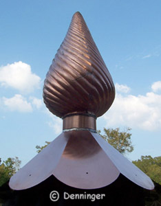 Denninger Swirl Finial 20"